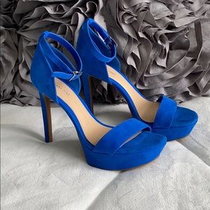 Gianni Bini Blue Suede Platform Sandal 8.5 M